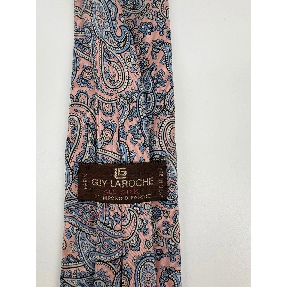 Guy Laroche Paris Mens Silk Paisley Tie Pink Blue Made in‎ USA Vintage Accessory